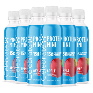 Plusieurs bouteilles de Celebrate Protéine Mini à la saveur pomme sur fond blanc