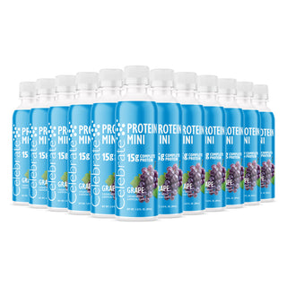Plusieurs bouteilles de Celebrate Protéine Mini à la saveur raisin sur fond blanc