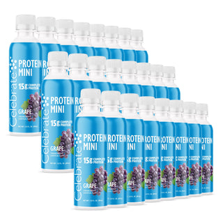 Plusieurs bouteilles de Celebrate Protéine Mini saveur Grape sur fond blanc